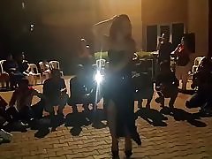 Thomas jilgħab ha mez deke kbira