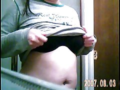 Mara maqbuda daqq ma ' tits u nipples