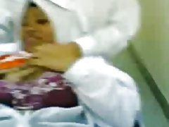 Nurse Hijab (tudung) - bniet wara li l-gost