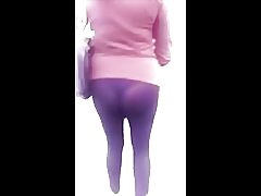 Mill-aqwa milf Nizza ara permezz ass